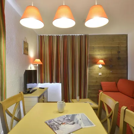 Résidence Croix Du Sud - Chaleureux · Cœur De Station · Vue Pistes · Balcon Mae-3637 Appartamento Macot-la-Plagne